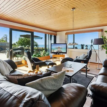 Jovana - 40m From The Sea By Interhome