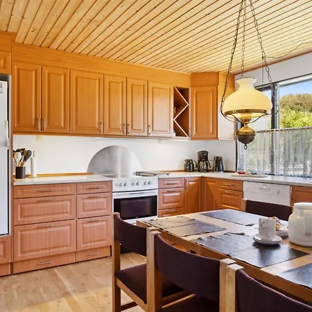 Jovana - 40m From The Sea By Interhome *